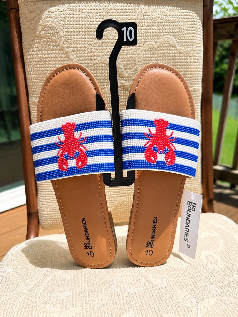 No Boundaries Women’s Beaded Lobster Slide Sandals Red White Blue Size US 10